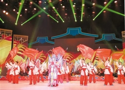 弘揚(yáng)非遺文化,顯示潮劇魅力-四海潮音全球潮劇票友匯圓滿結(jié)束,白云山星群獲評&ldquo;弘揚(yáng)潮劇藝術(shù)貢獻(xiàn)獎(jiǎng)&rdquo;